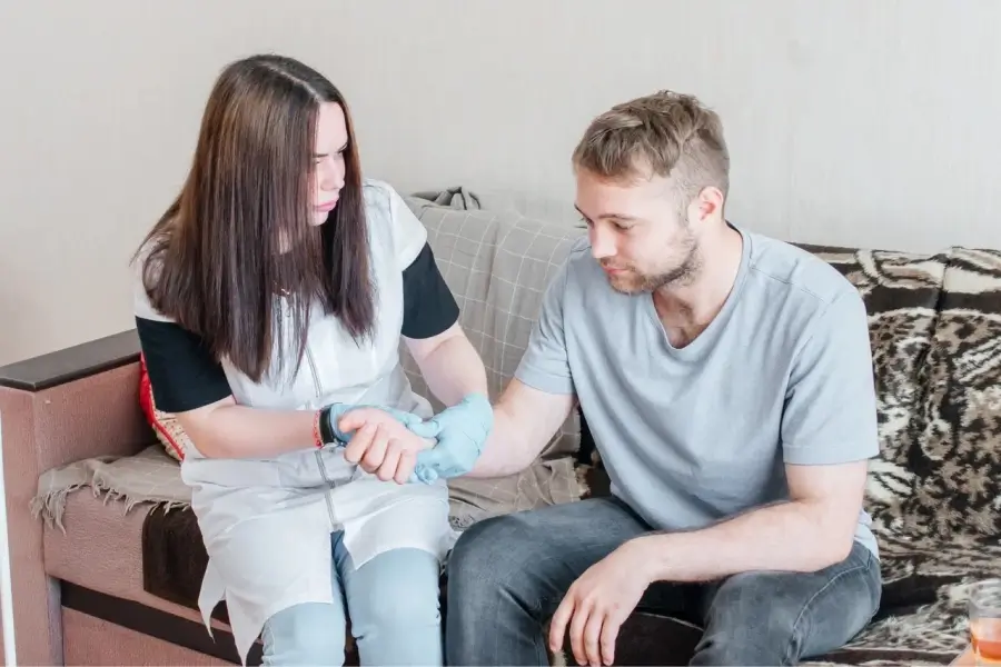 Нарколог на дом в Краснокаменске: быстро, недорого